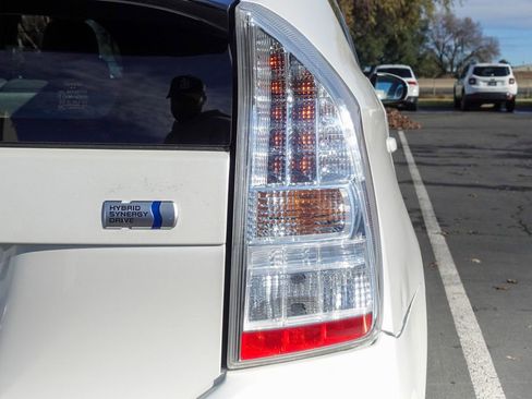 Used 2011 Toyota Prius One image 6