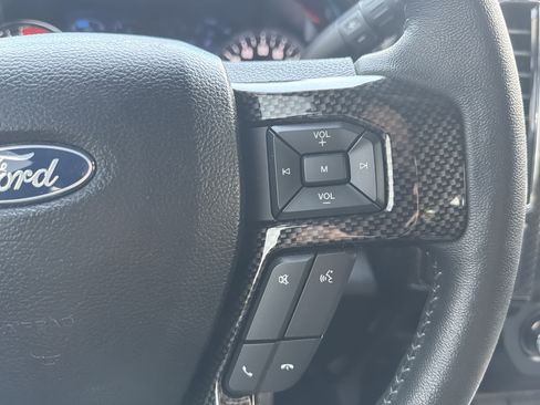 Used 2021 Ford F250 Lariat w/ Lariat Ultimate Package AWD/4WD image 61