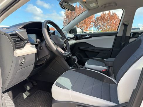 Used 2025 Volkswagen Taos S image 12