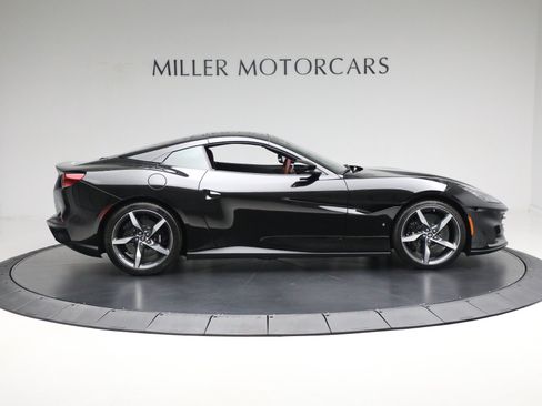 Certified 2023 Ferrari Portofino M RWD image 18