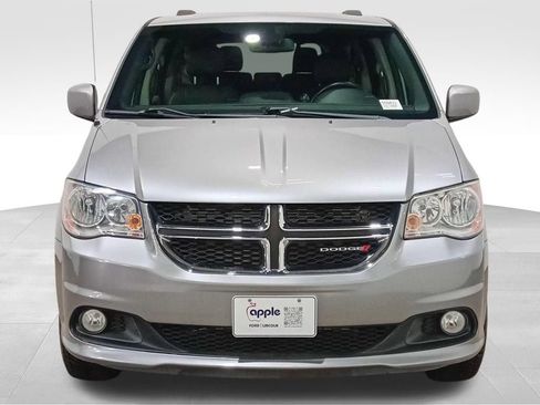 Used 2018 Dodge Grand Caravan SXT FWD image 9