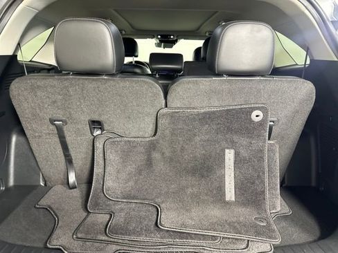 Used 2023 Kia Sorento S w/ Panoramic Sunroof Package image 26