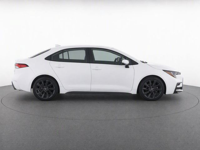 Certified 2026 Toyota Corolla SE FWD image 2