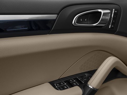 Used 2016 Porsche Cayenne image 62