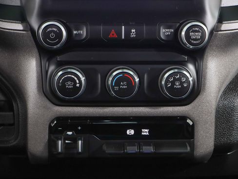 Used 2022 RAM 3500 Tradesman image 21