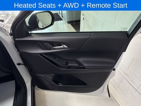 Used 2026 Chevrolet Equinox LT AWD/4WD image 20