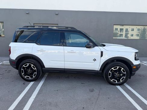 Used 2024 Ford Bronco Sport Outer Banks w/ Tech Package image 12