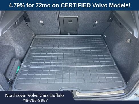 Certified 2024 Volvo XC40 B5 Plus w/ Protection Package Premier image 6