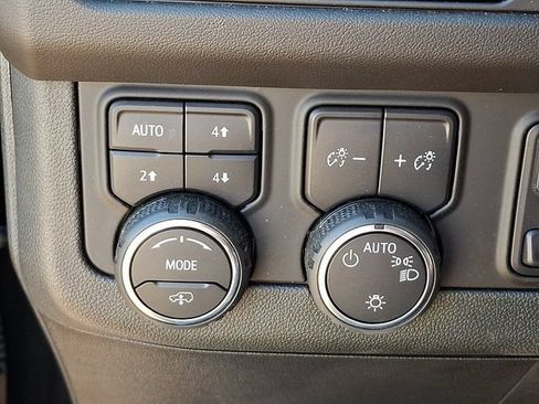 Used 2023 Chevrolet Tahoe High Country AWD/4WD image 25