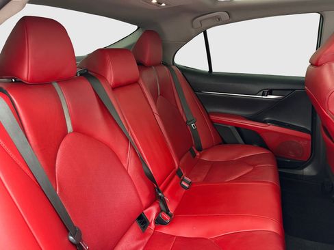 Used 2020 Toyota Camry XSE FWD image 43