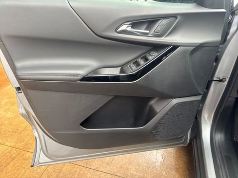 Certified 2025 Chevrolet Equinox LT w/ Safety and Technology Package image 15