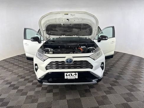 Used 2020 Toyota RAV4 XSE AWD/4WD image 13