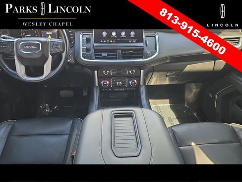 Used 2021 GMC Yukon SLT w/ SLT Premium Package image 11