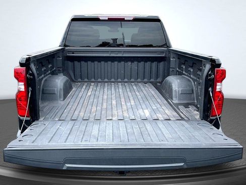 Used 2023 Chevrolet Silverado 1500 Custom AWD/4WD image 5