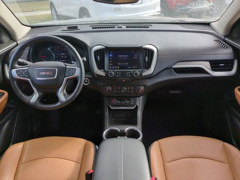Used 2021 GMC Terrain SLT image 14