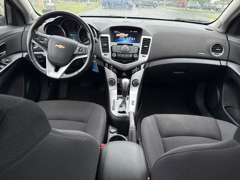 Used 2014 Chevrolet Cruze LT FWD image 15