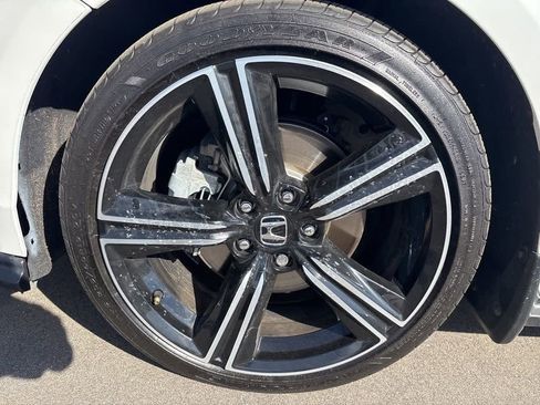 Used 2025 Honda Accord Sport image 11