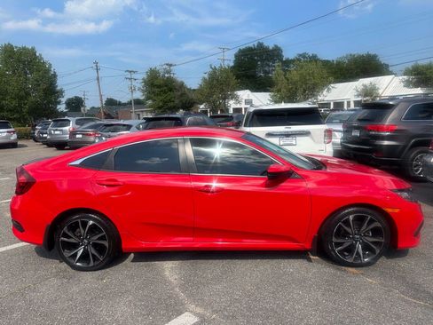 Used 2019 Honda Civic Sport image 7