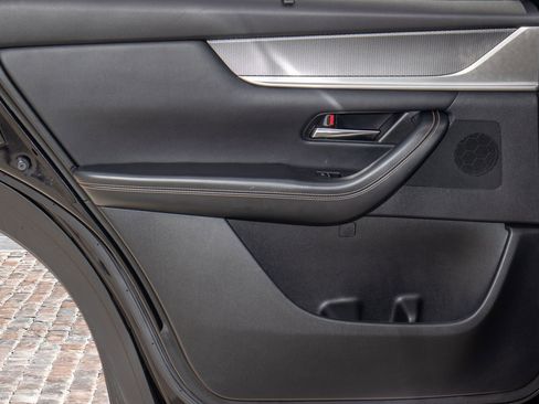 Used 2025 MAZDA CX-90 3.3 Turbo w/ Preferred Package image 17