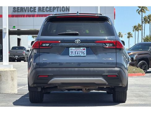 Certified 2024 Toyota Grand Highlander AWD image 5