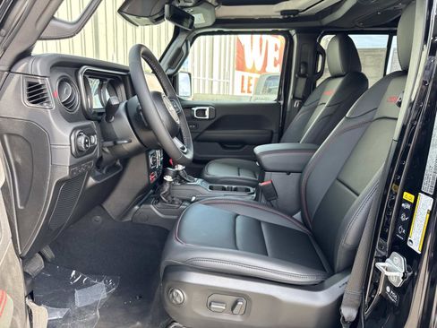New 2026 Jeep Gladiator Rubicon image 24