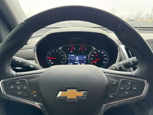 Used 2021 Chevrolet Equinox LT image 8