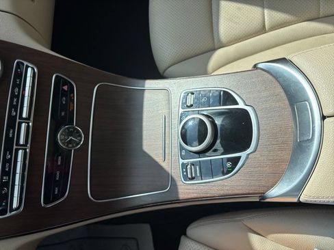 Used 2020 Mercedes-Benz C 300 Sedan image 35