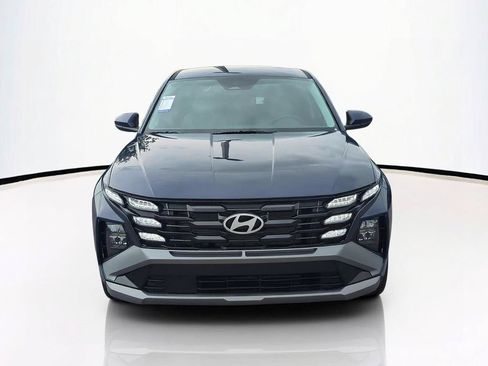 Used 2026 Hyundai Tucson SE FWD image 3