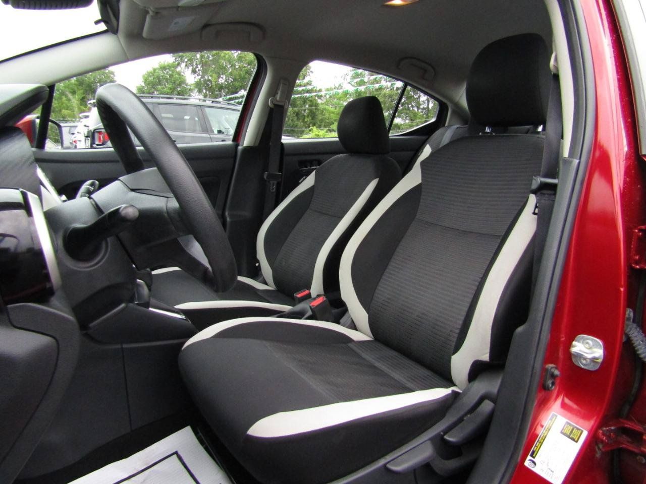 Used 2021 Nissan Versa SV FWD image 12