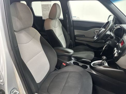 Used 2014 Kia Soul image 24