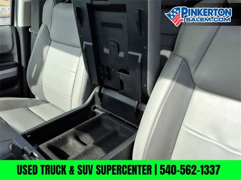 Used 2021 Toyota Tundra Limited w/ Limited Premium Package image 29