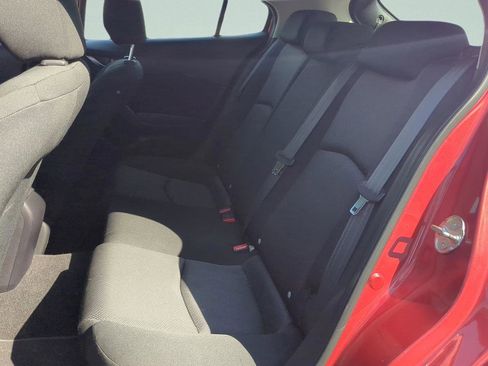 Used 2017 MAZDA MAZDA3 Sport image 9