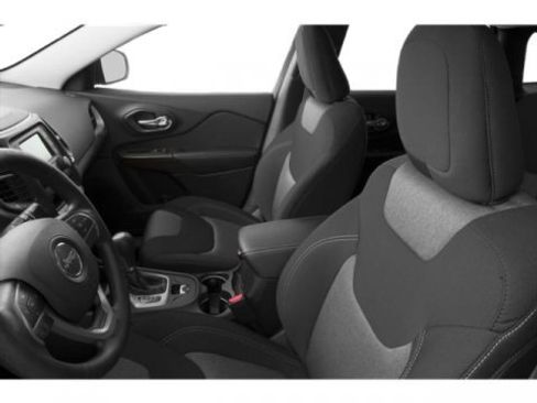 Used 2015 Jeep Cherokee Sport w/ Cold Weather Group image 12