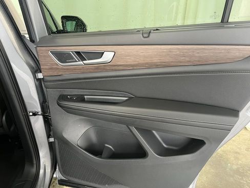 New 2026 Volkswagen Atlas SEL Premium R-Line image 23