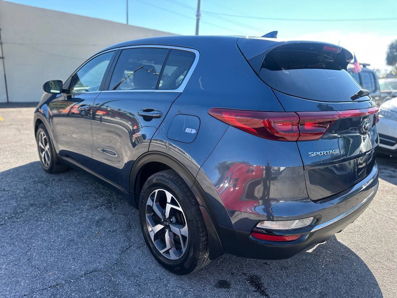 Used 2021 Kia Sportage LX FWD image 5