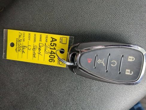 Used 2021 Chevrolet Equinox LT AWD/4WD image 33