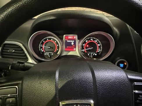 Used 2013 Dodge Journey SXT w/ Popular Equipment Group FWD image 18