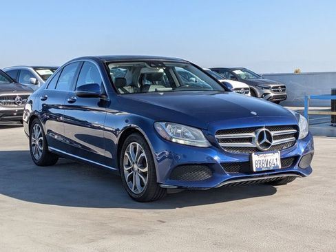 Used 2017 Mercedes-Benz C 300 Sedan image 3