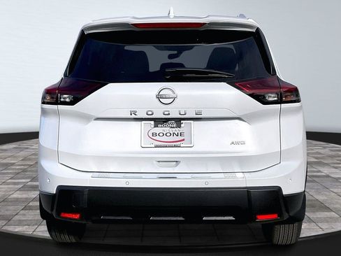 New 2026 Nissan Rogue Platinum w/ Platinum Premium Package AWD/4WD image 4