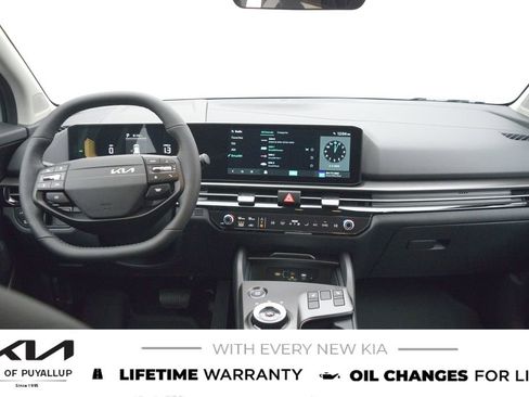 New 2026 Kia Sportage EX image 17