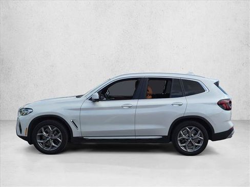 Used 2022 BMW X3 xDrive30i w/ Convenience Package AWD/4WD image 8