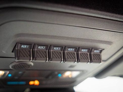 Used 2022 Ford Bronco Wildtrak AWD/4WD image 24