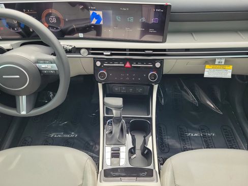 New 2026 Hyundai Tucson SEL image 15