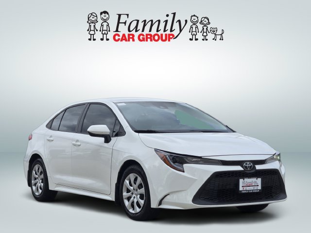 Used 2020 Toyota Corolla LE FWD image 2