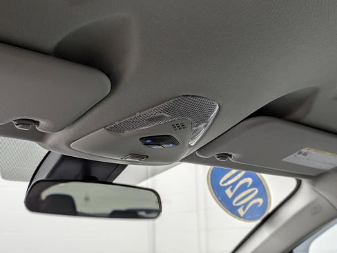 Used 2020 Toyota C-HR LE image 31