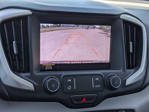 Used 2020 GMC Terrain SLT w/ Preferred Package image 21