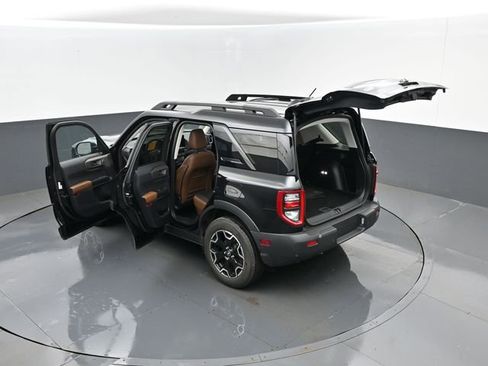 Used 2025 Ford Bronco Sport Outer Banks w/ Outer Banks Tech Package+ image 27