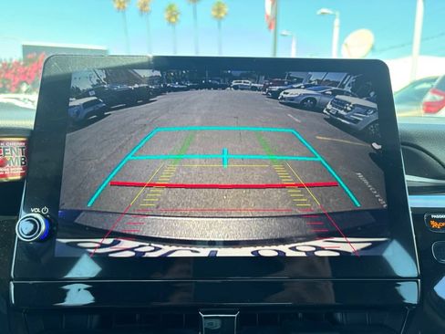 Used 2022 Toyota Camry SE FWD image 22