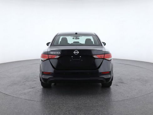 Used 2025 Nissan Sentra S FWD image 7