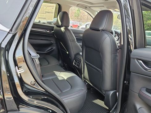New 2025 MAZDA CX-5 Carbon Edition image 14